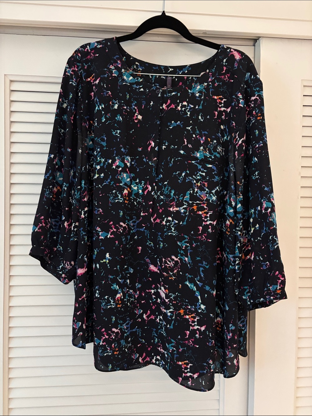 NYDJ Black Splatter-Print Long Sleeve Blouse